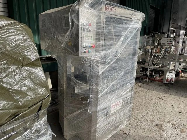 Capsulatrice Kematec 750 bph
